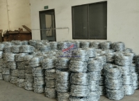 Đơn vị nhận thi công hàng rào thép gai chuyên nghiệp, uy tín