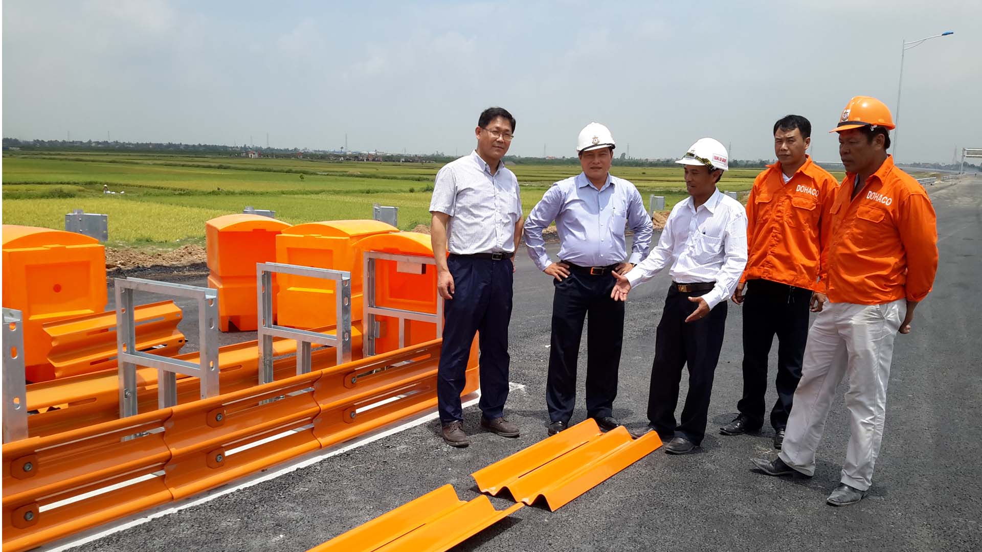 báo giá vật tư an toàn giao thông